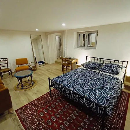 2 Personnes Rez-de-chaussée Avec Patio