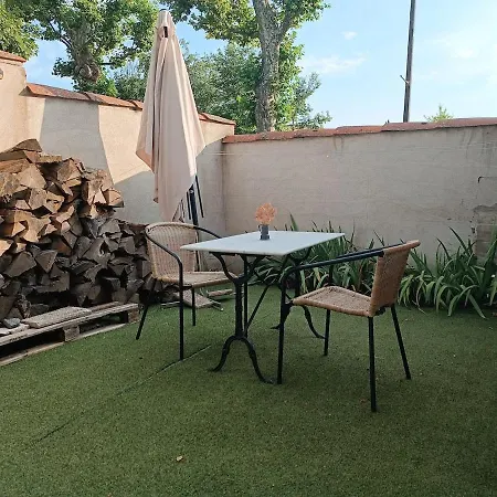 2 Personnes Rez-de-chaussée Avec Patio *