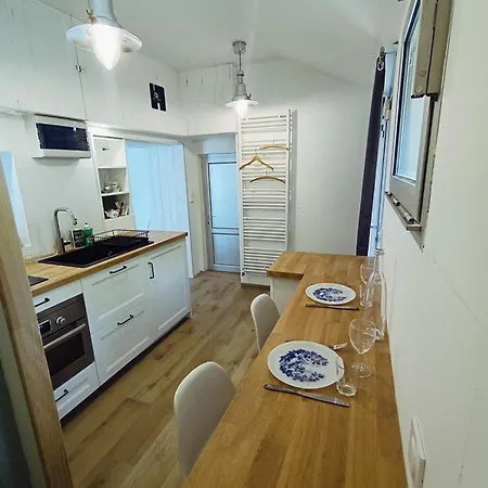2 Personnes Rez-de-chaussée Avec Patio